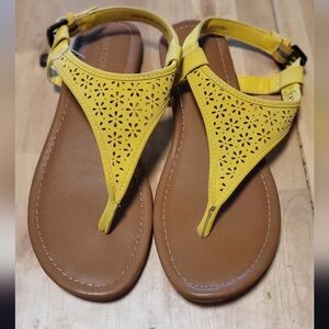 Arizona Yellow Sandals